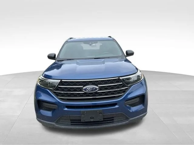 Used 2020 Blue Ford XLT image 8