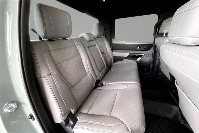 Used 2025  Toyota Limited image 20