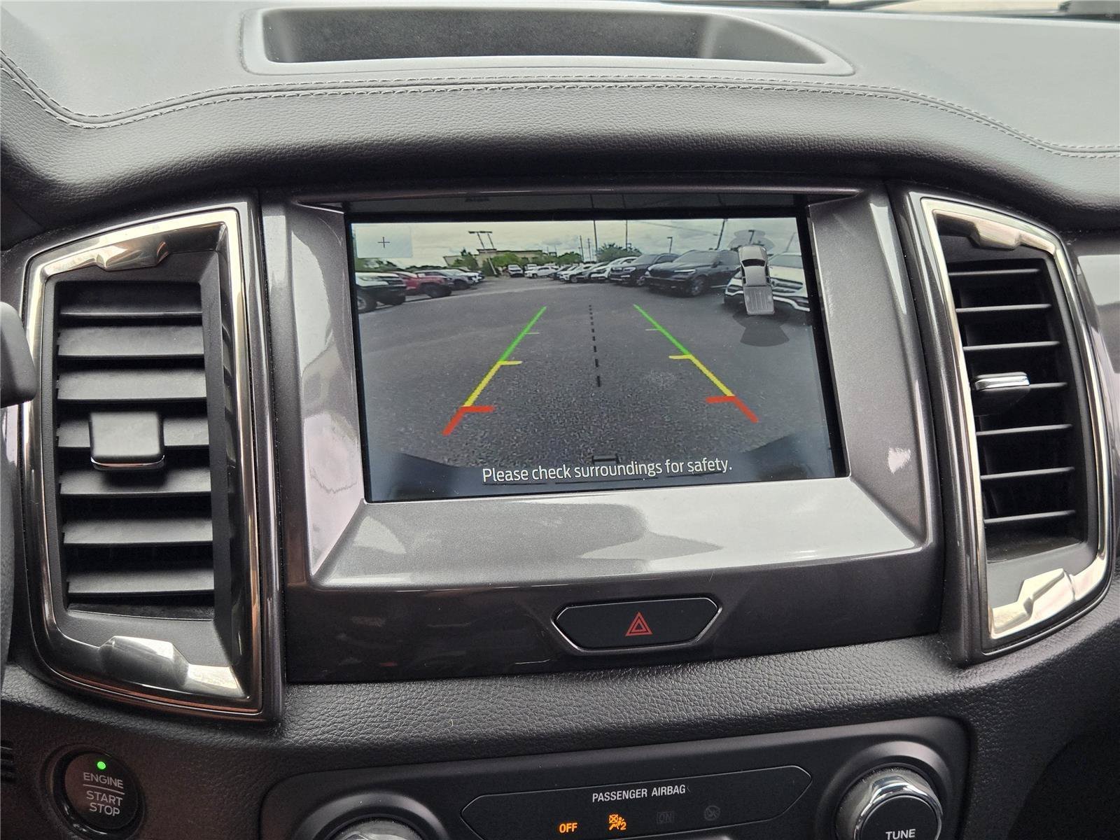 Used 2022 Gray Ford LARIAT image 32