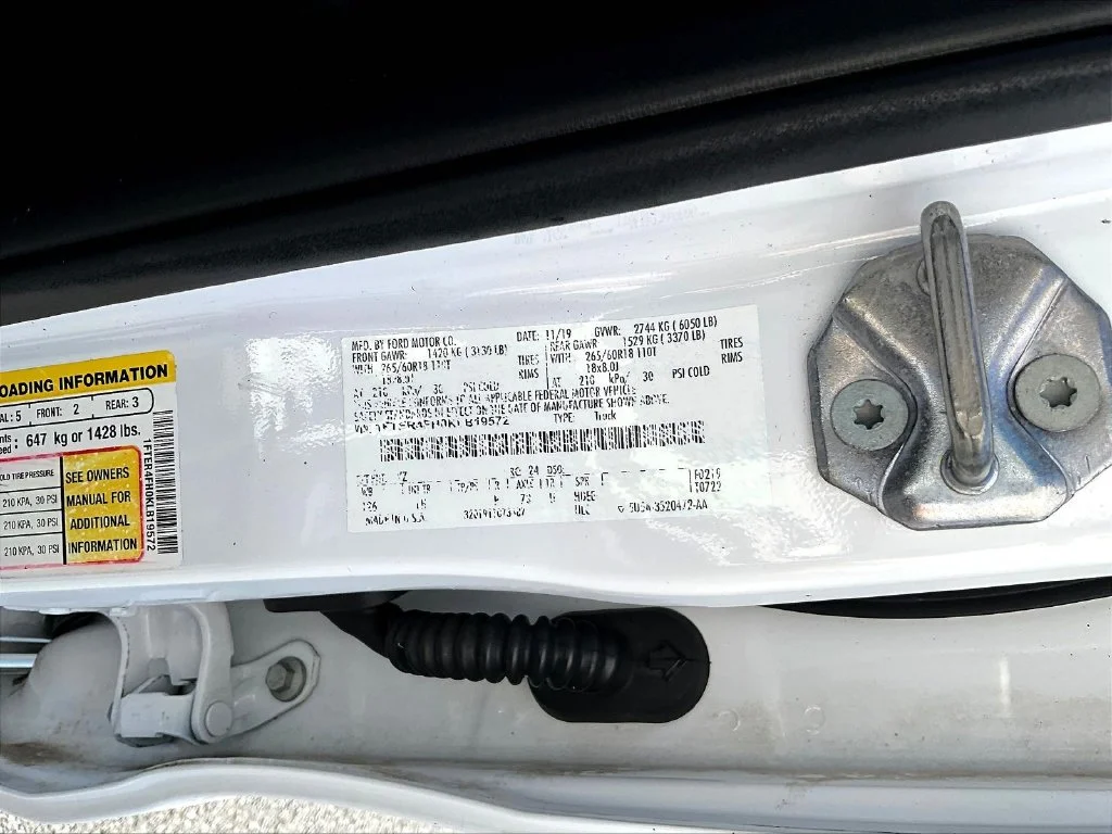 Used 2019 White Ford XLT image 21