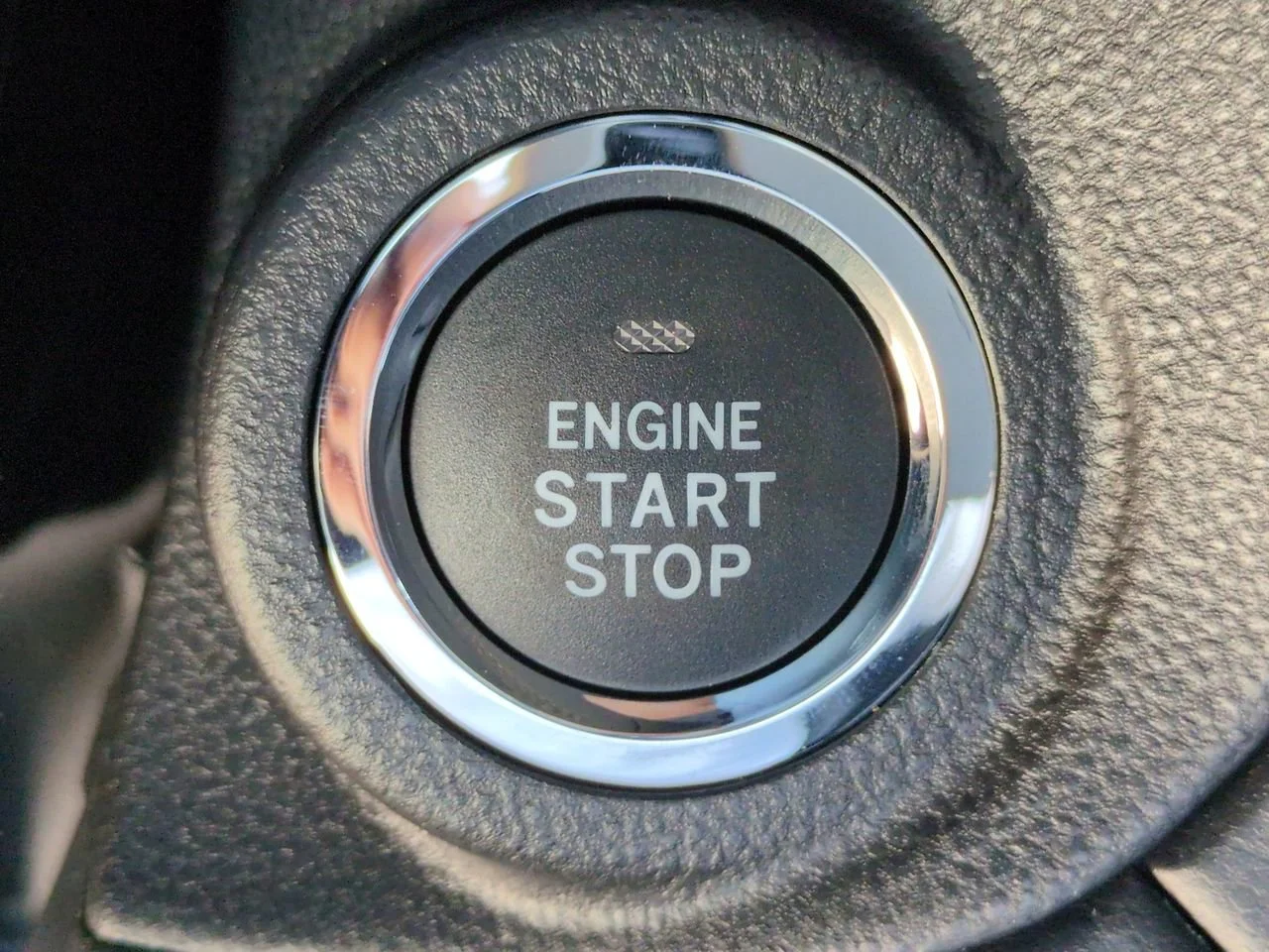 Used 2025 Magnetite Gray Metallic Subaru Premium image 23