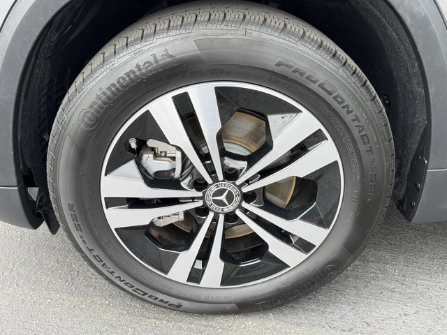 Used 2026 Mountain Grey Metallic Mercedes-Benz GLA 250 image 15