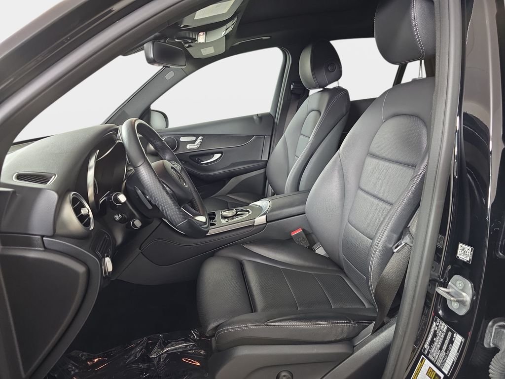 Used 2018 Black Mercedes-Benz GLC 300 image 18