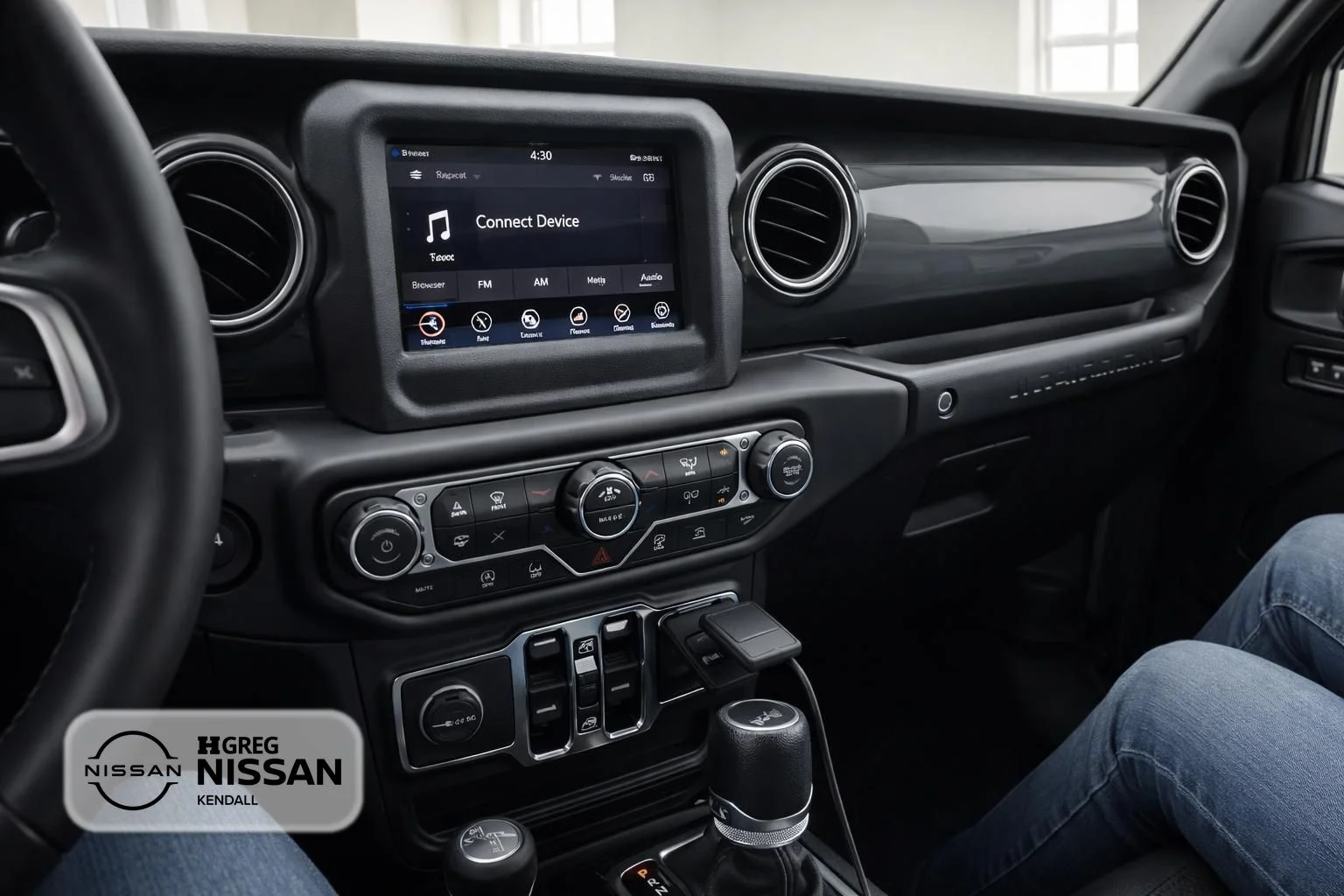 Used 2023 Gray Jeep Sport image 10