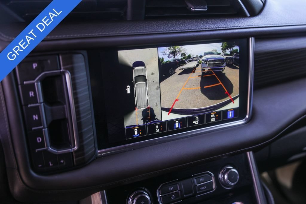 Used 2024 White Frost Tricoat GMC Denali image 17