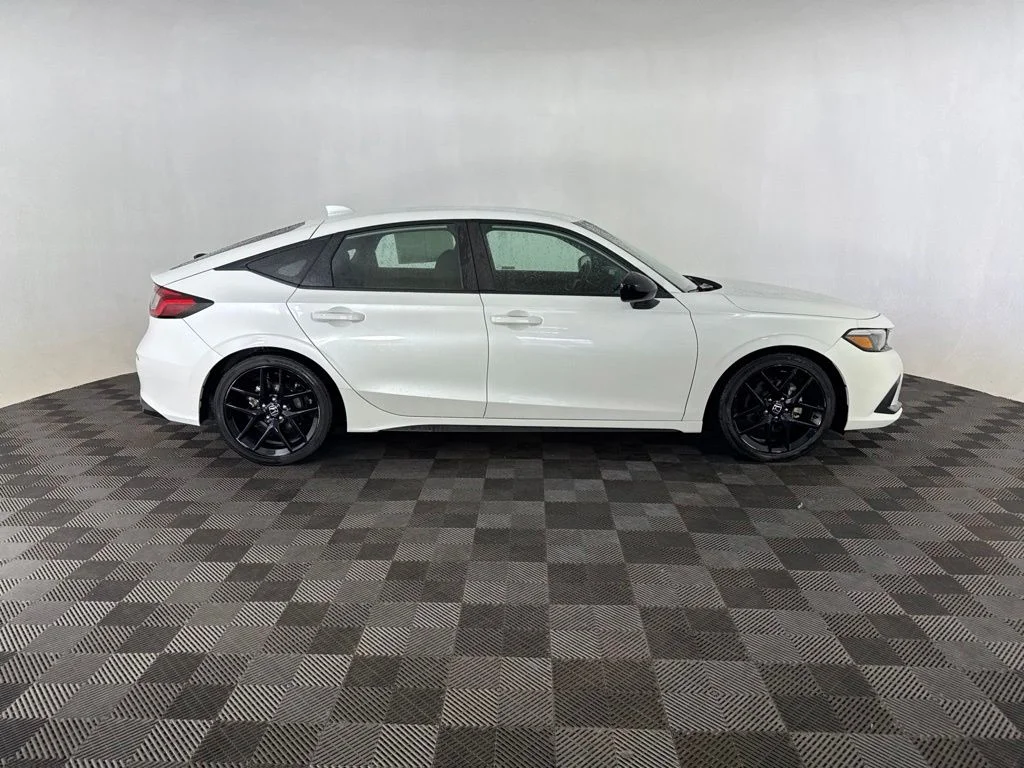 Used 2023 Silver Honda Sport image 4
