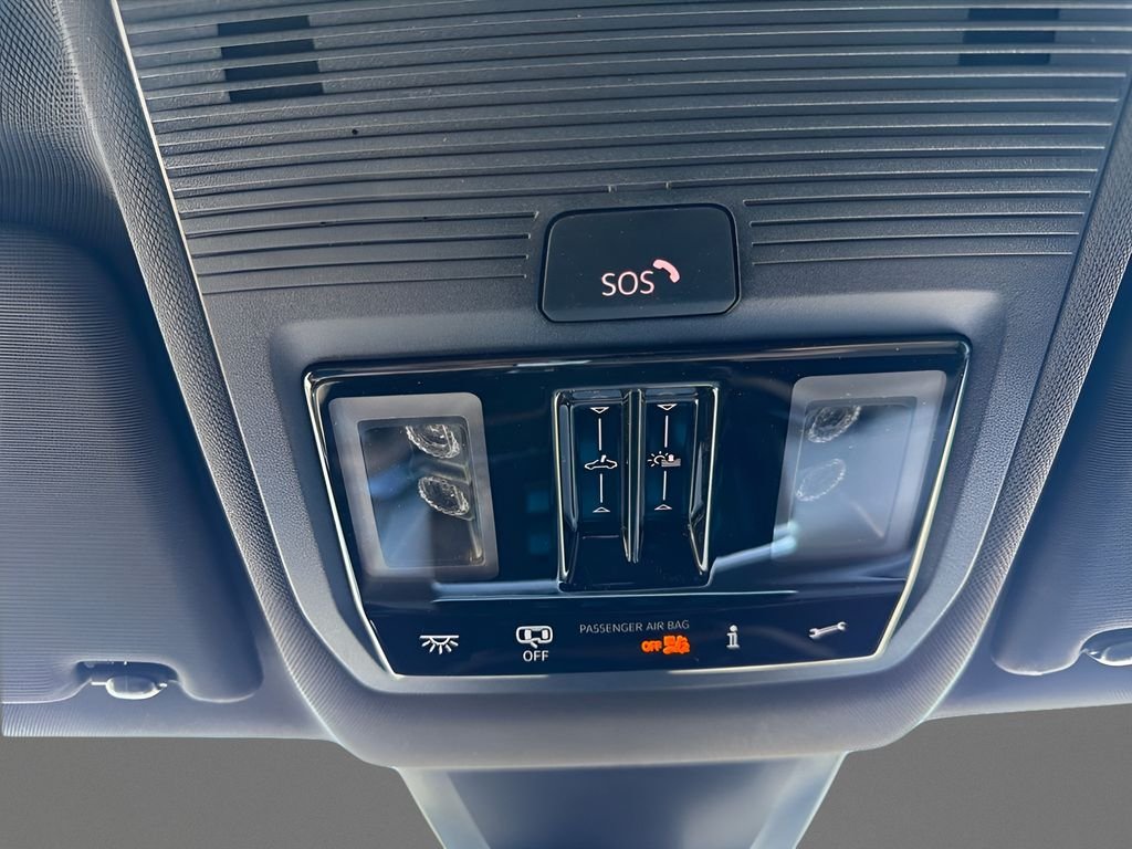 New 2026 Pure Gray Volkswagen SE w/Technology image 18