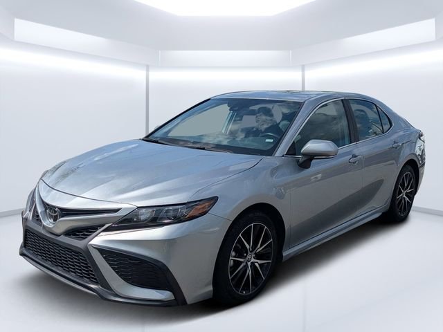 Used 2024 Silver Toyota SE image 7