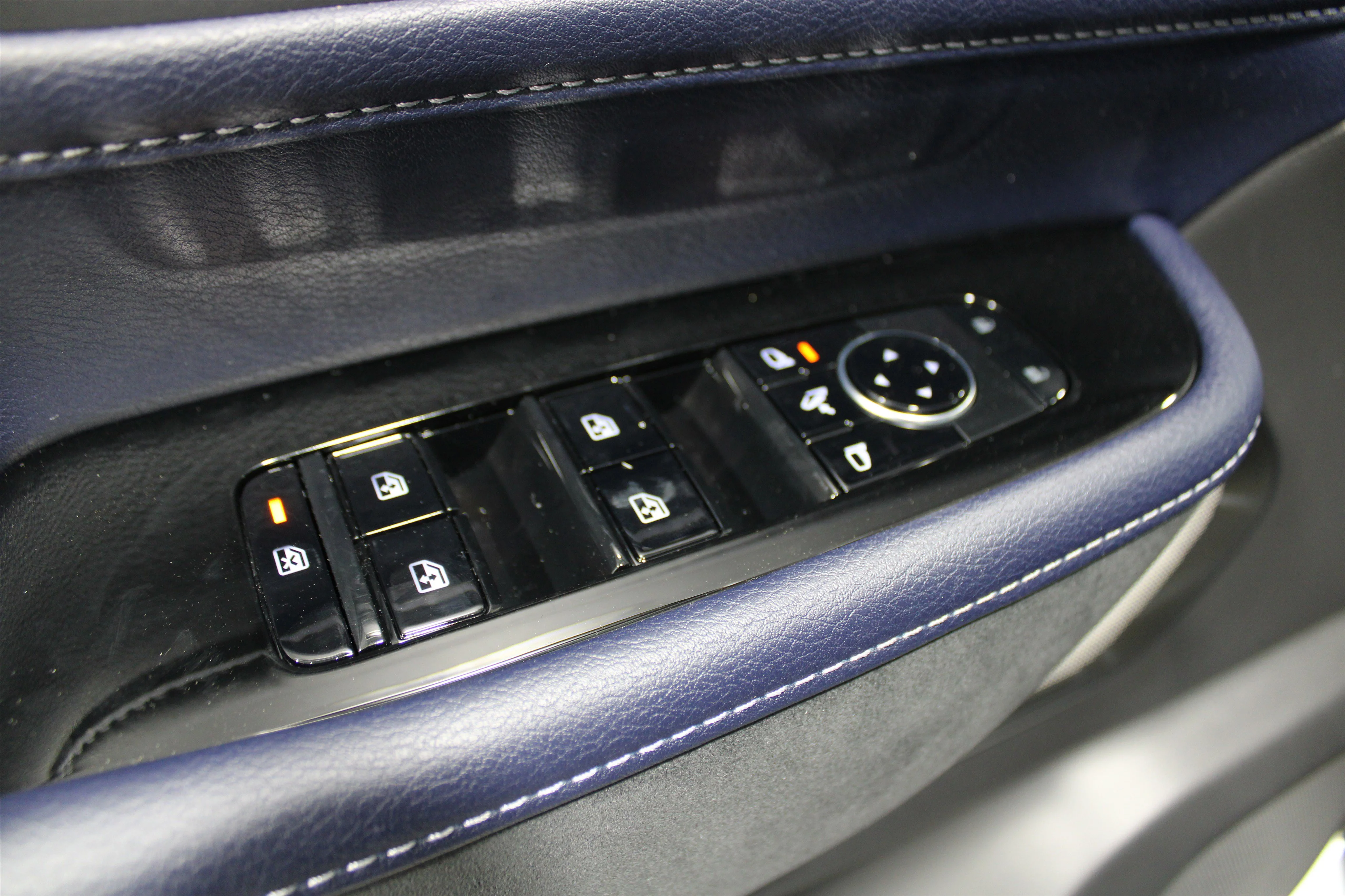 2026 INFINITI QX80 Sport - Photo 7
