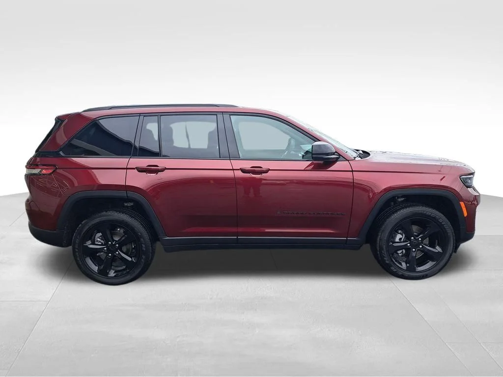 2025 Jeep Grand Cherokee Altitude - Photo 7