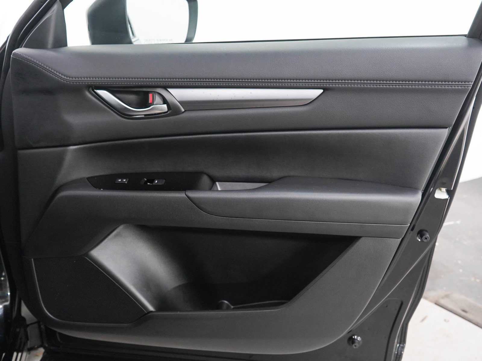 Used 2025 Jet Black Mica Mazda 2.5 S Preferred Package image 12