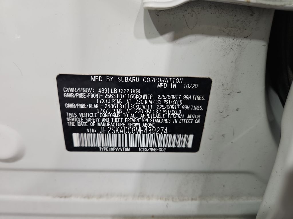 Used 2021 White Subaru Base image 29