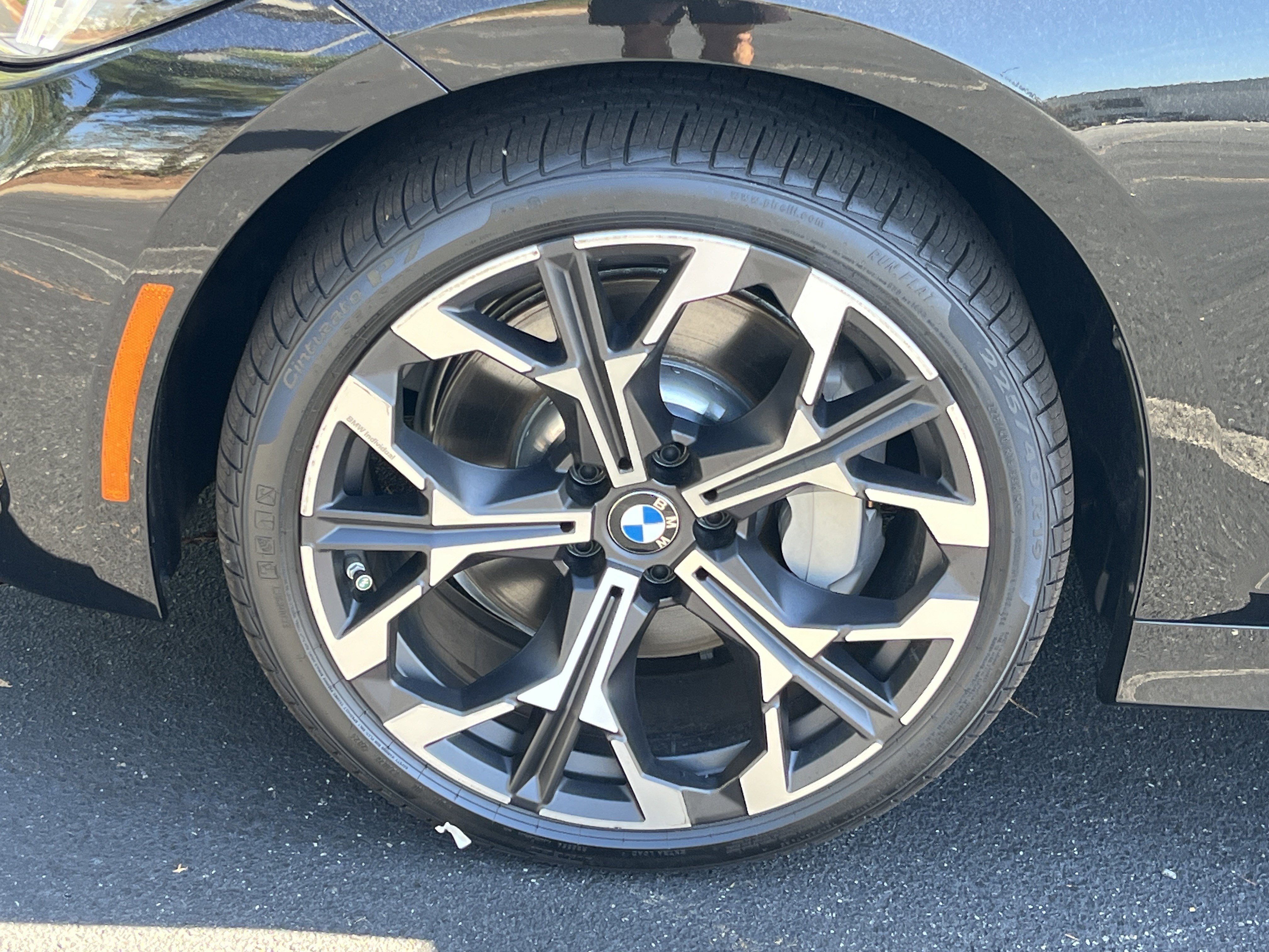 2026 BMW 3 Series 330i - Photo 30