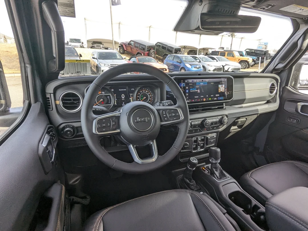 New 2026 Dark blue Jeep Sahara - - 4x4 - McKinley Leather - Body-Color Top - Alpine Audio - Remote Start & More! image 25