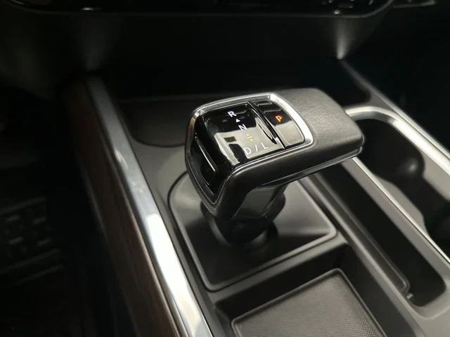 Used 2022 Blue GMC SLT image 23