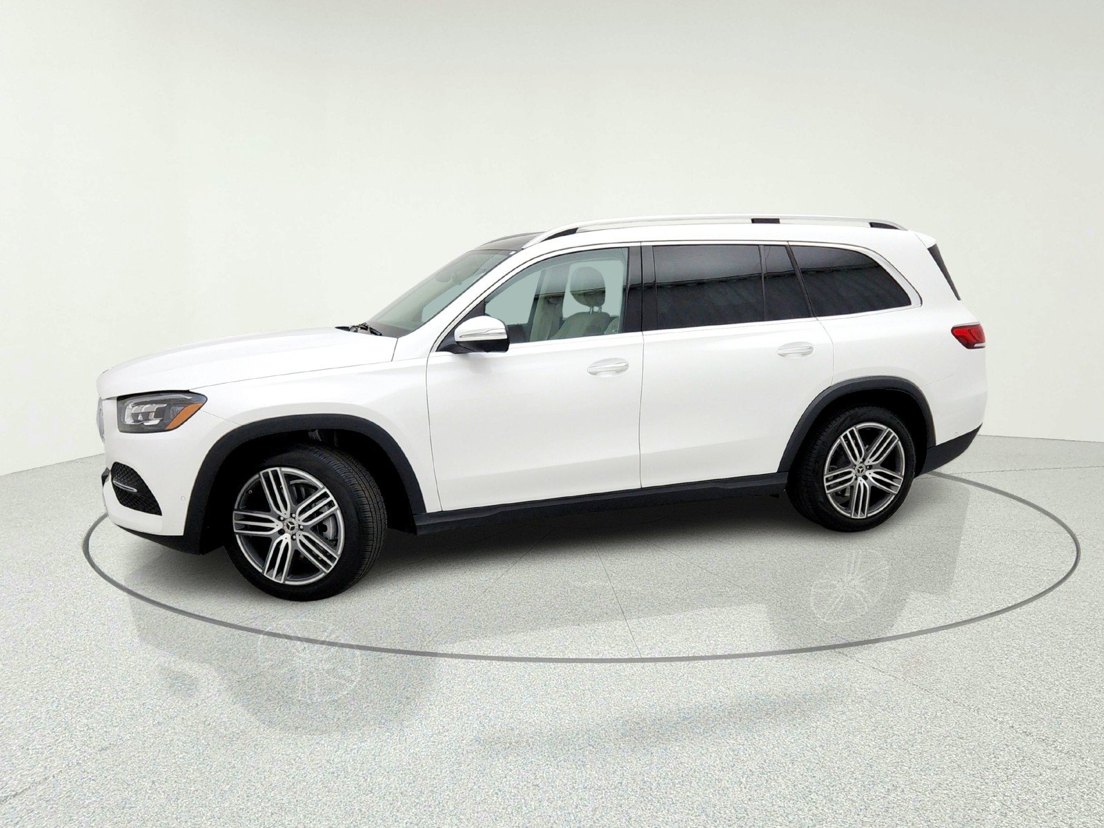 Certified Used 2023 Polar White Mercedes-Benz GLS 450 image 15