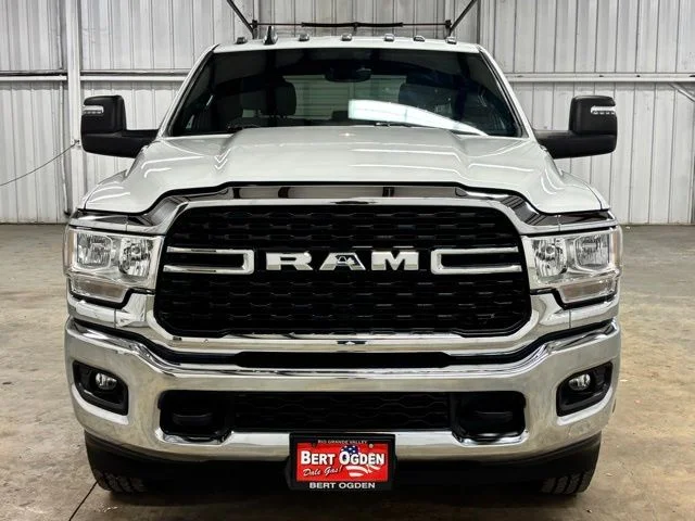 Used 2024 White Ram Big Horn image 3
