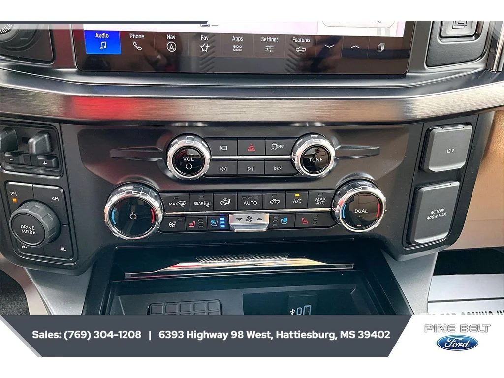 New 2026 Avalanche Ford F-250® Lariat® image 24