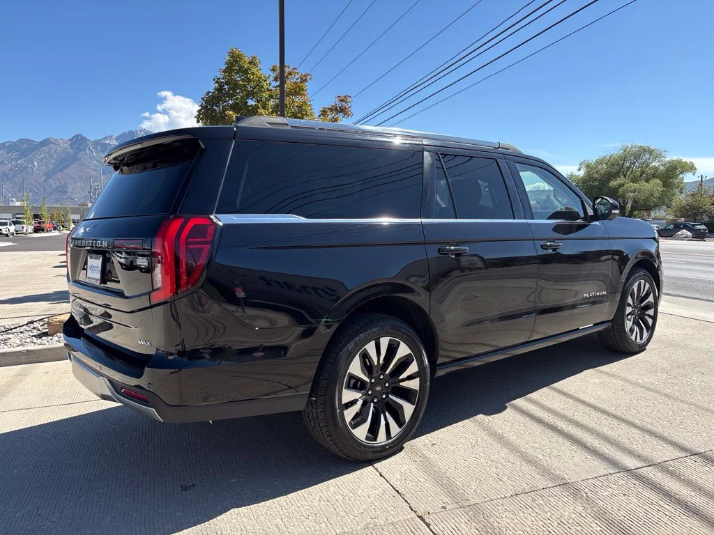 Used 2025 Black Ford Platinum image 4