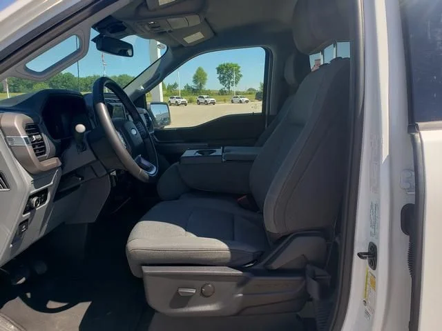 Used 2024 White Ford XLT image 10