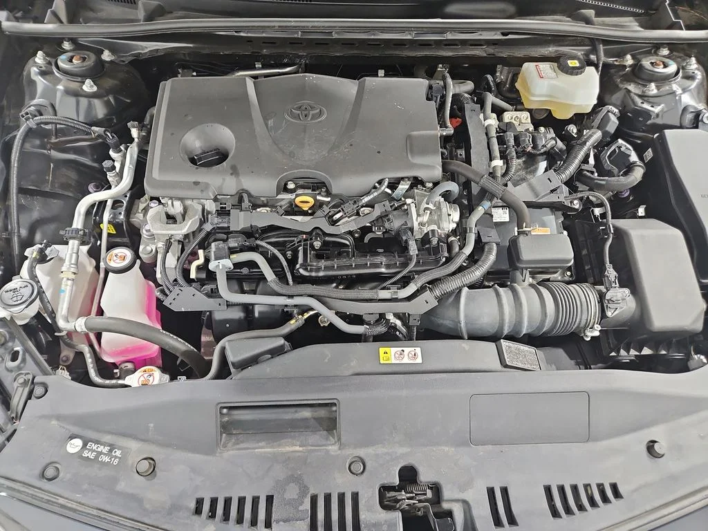 2022 Toyota Camry SE - Photo 21