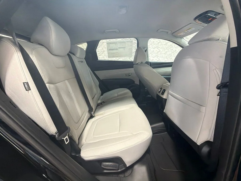 New 2026 Phantom Black Hyundai SEL image 12