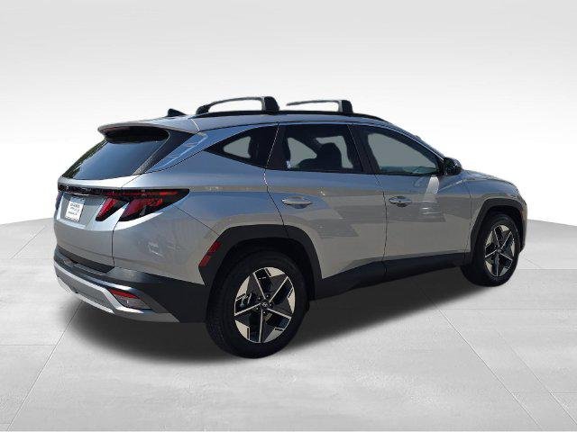 New 2026 Silver Hyundai SEL FWD image 5