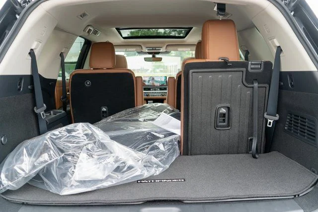 2026 Nissan Pathfinder Platinum - Photo 9