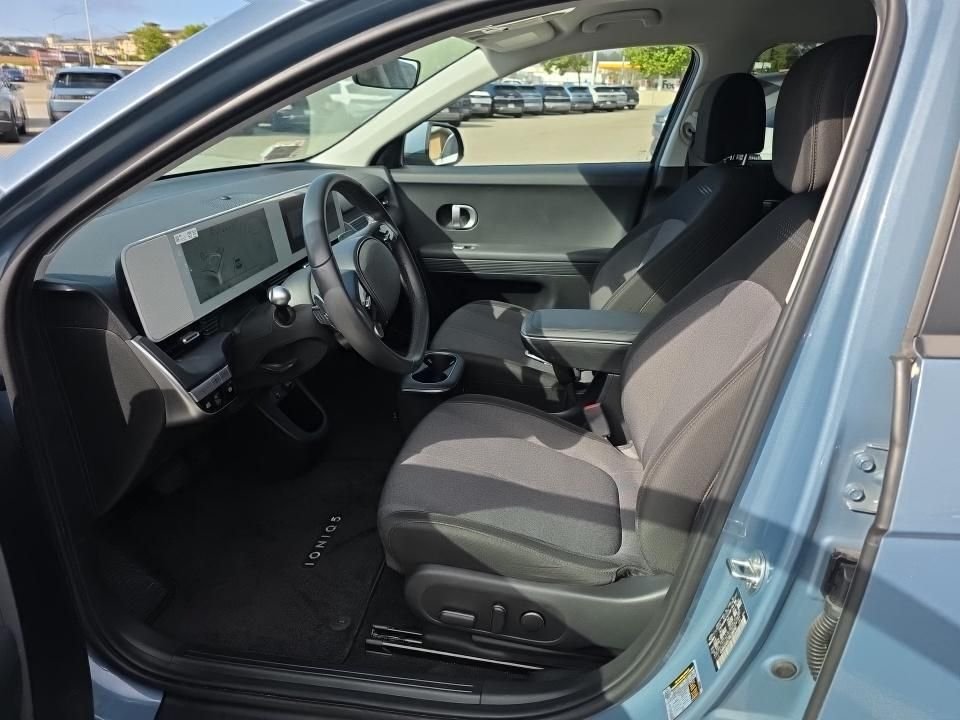 Used 2024 Blue Hyundai SE image 7