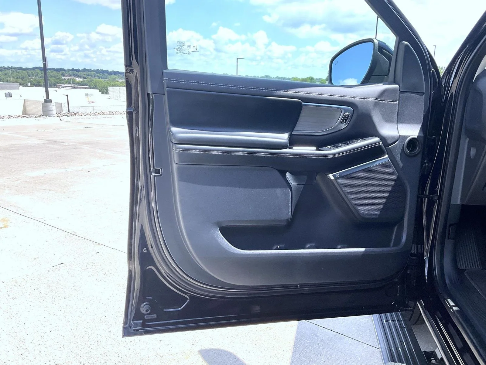 Used 2025 Black Ford Platinum image 10