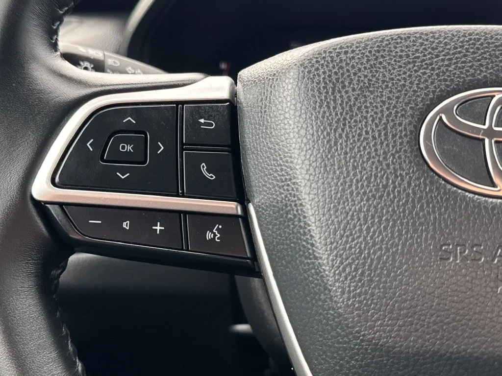 Used 2026 Black Toyota XLE image 21