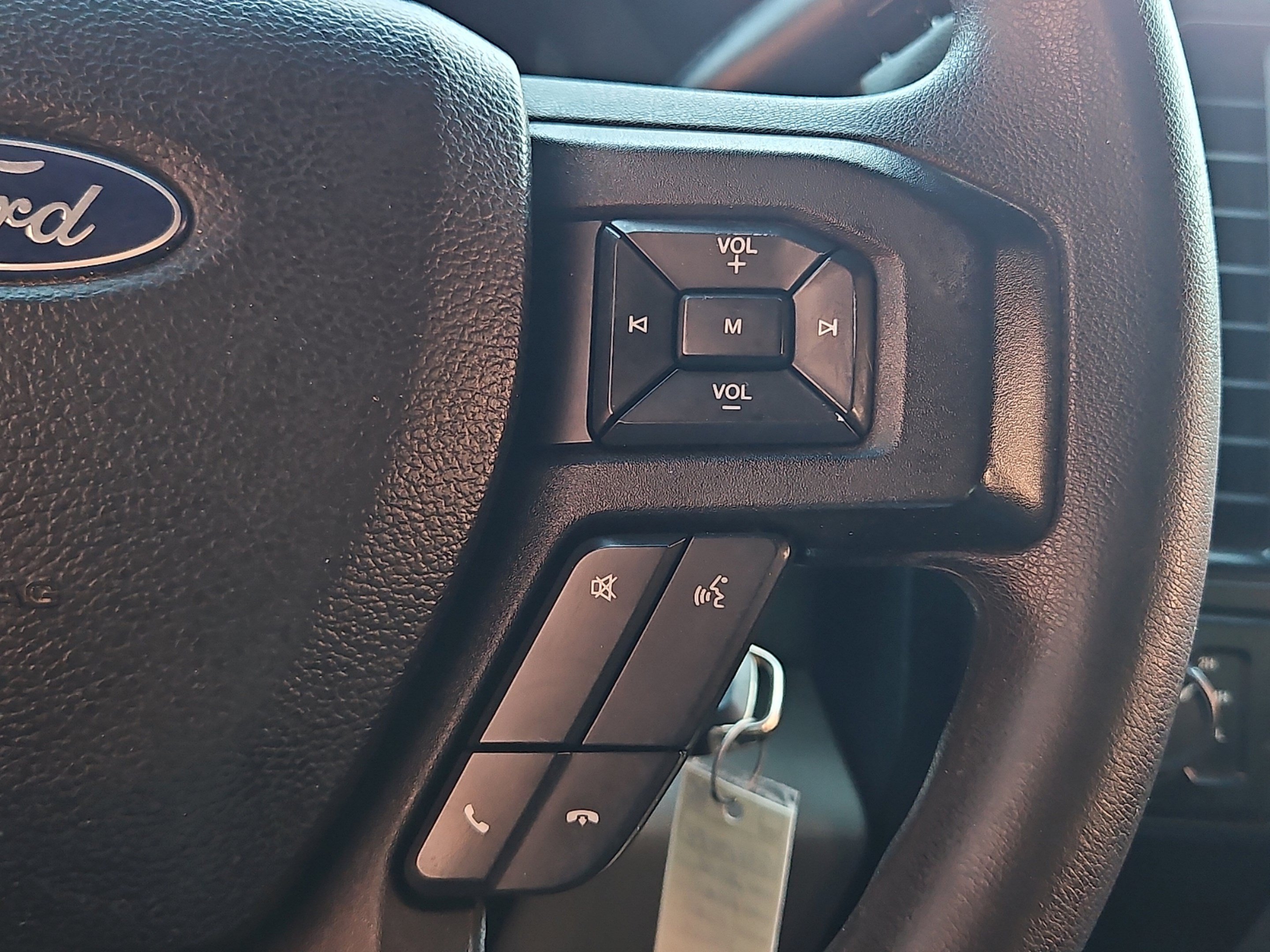 Used 2016 Shadow Black Ford XL image 16