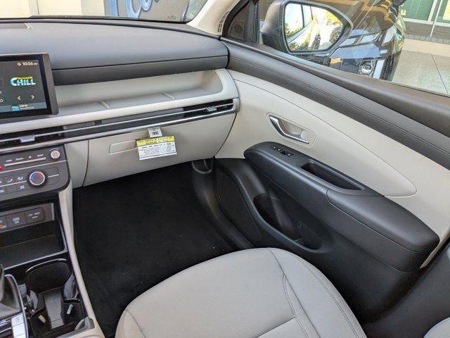 New 2026 Shimmering Silver Hyundai SE FWD image 34