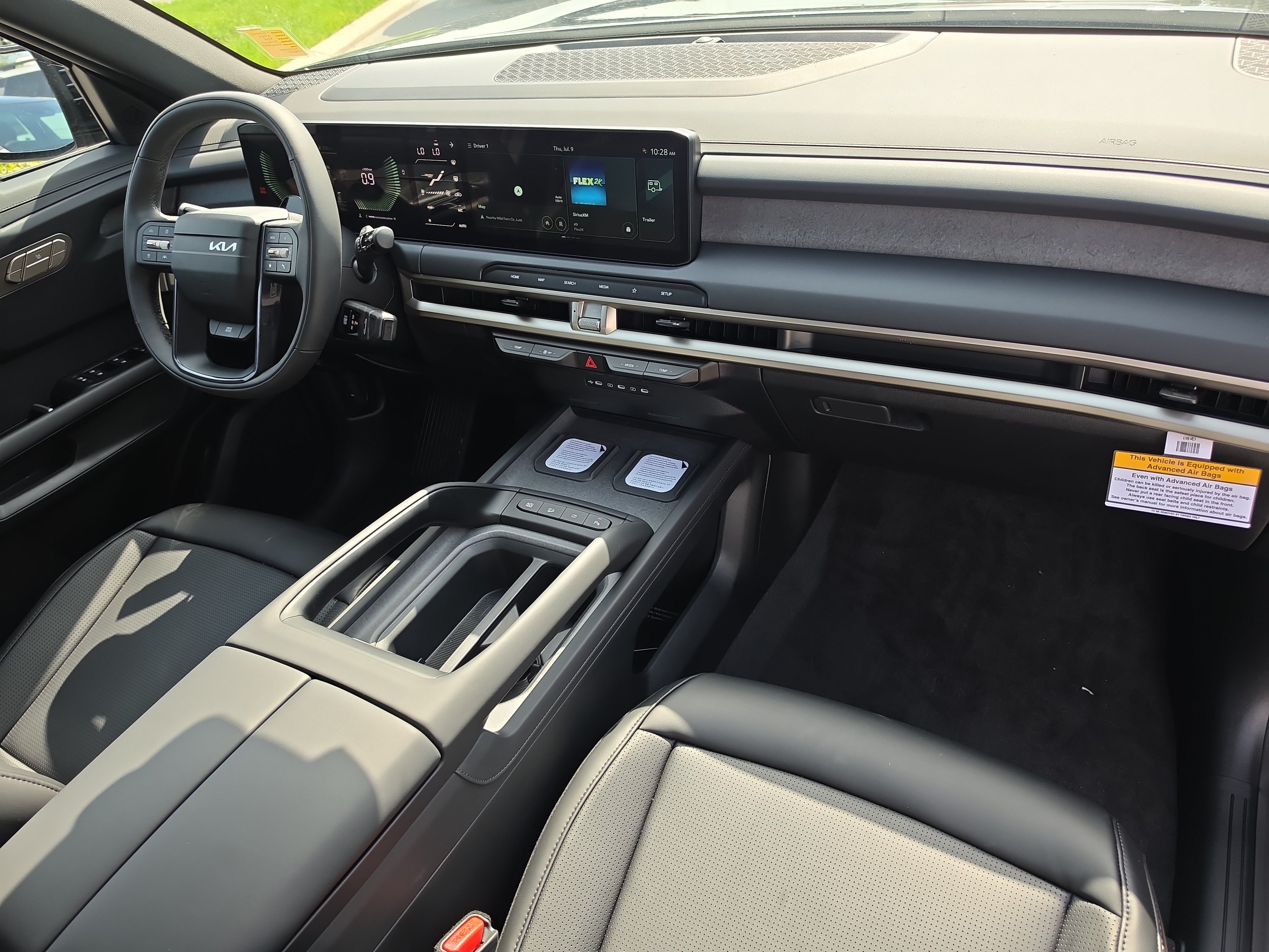 New 2027 Ebony Black Kia S image 12
