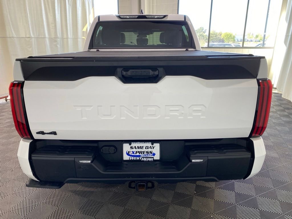 Used 2025 White Toyota SR5 image 9