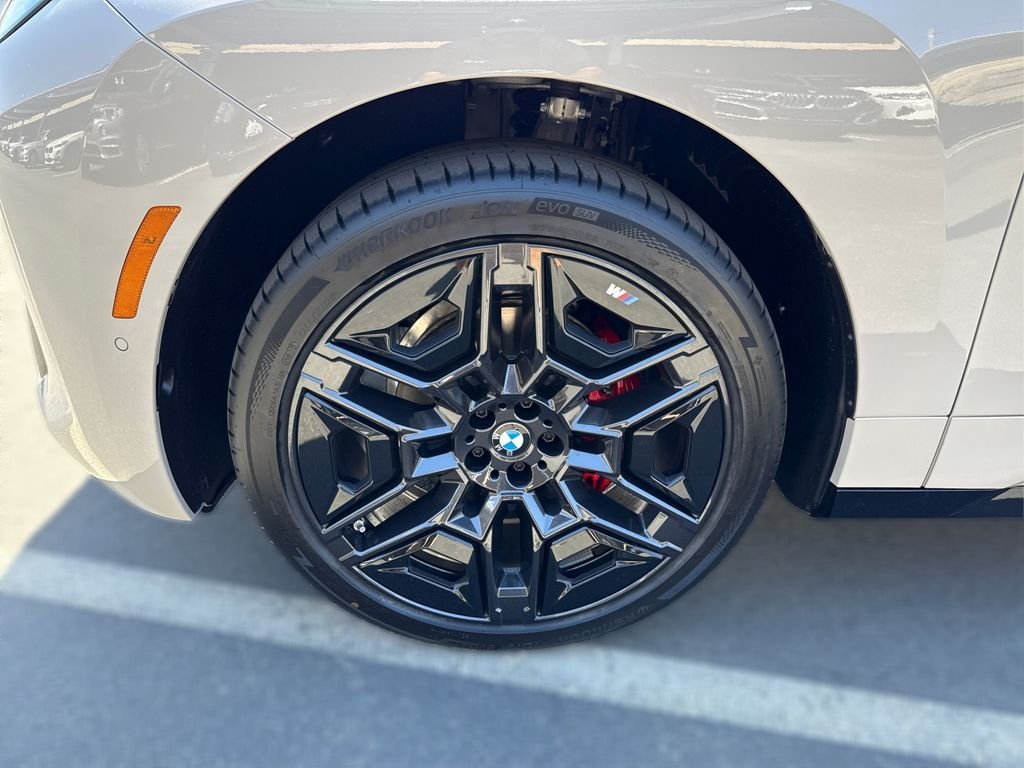 2026 BMW iX 60 - Photo 15