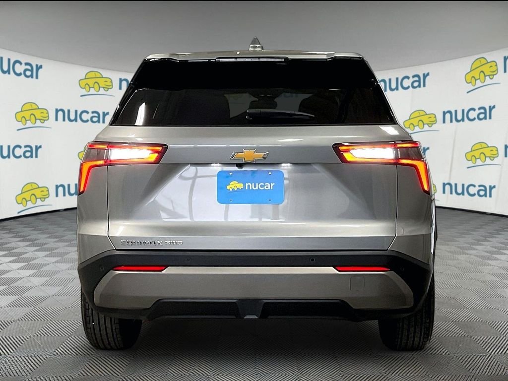 Used 2025 Sterling Gray Metallic Chevrolet LT image 5