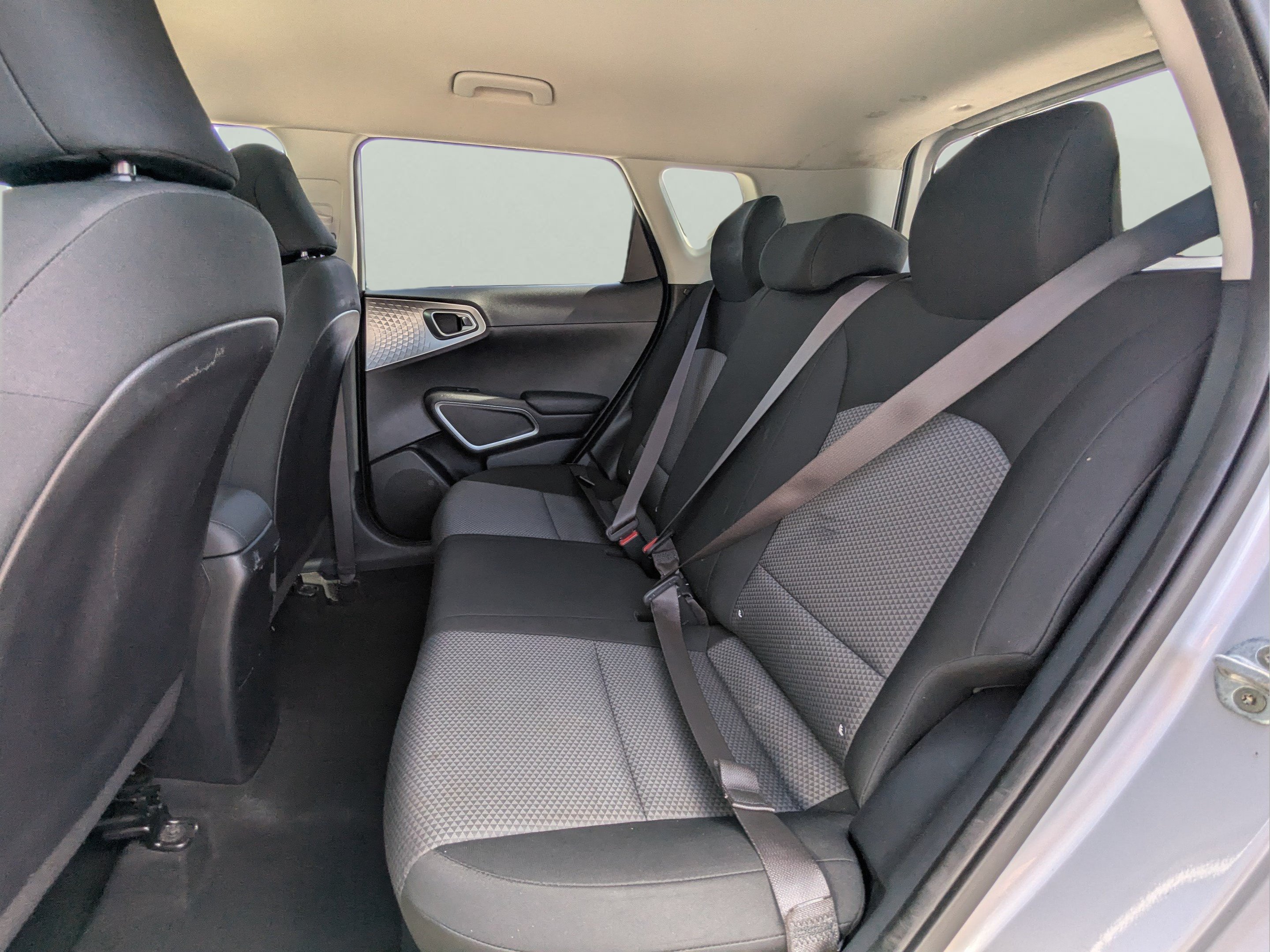 2020 Kia Soul LX - Photo 11