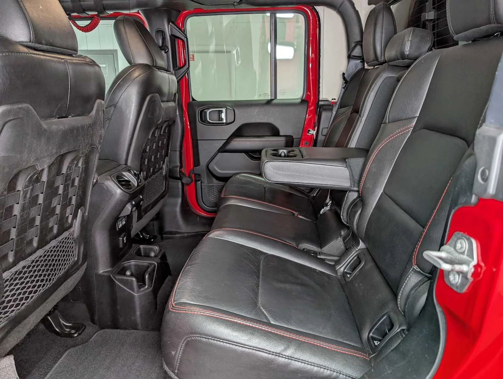 Used 2020 Firecracker Red Clearcoat Jeep Rubicon image 26