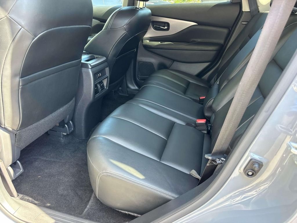 Used 2024 Gray Nissan SV image 12