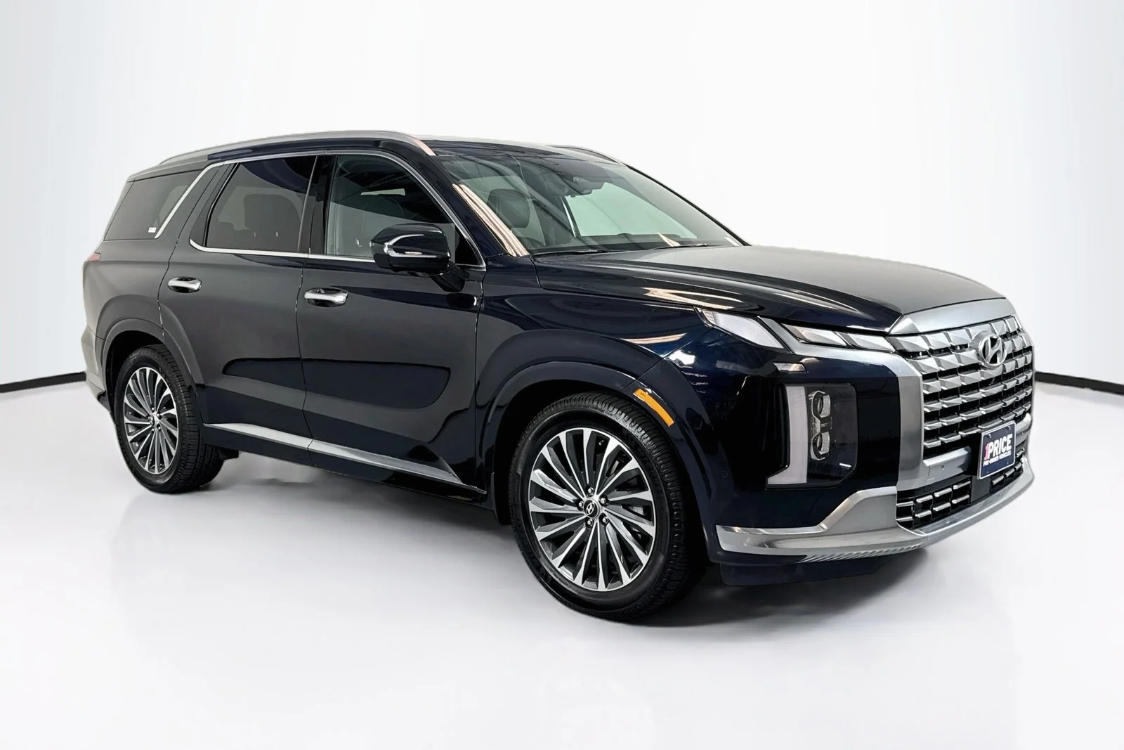 Used 2024 Moonlight Cloud Hyundai Calligraphy image 3