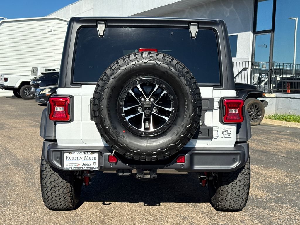 New 2026 Bright White Clear-Coat Exterior Paint Jeep Willys image 11