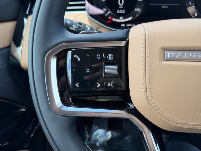 New 2026 Carpathian Grey Land Rover SE image 22