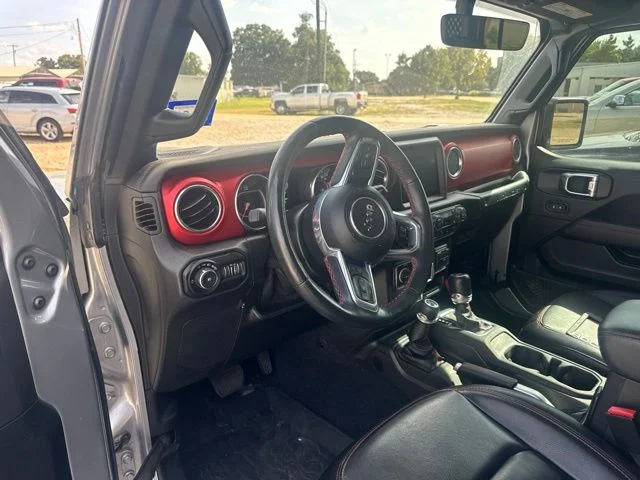 Used 2021 Silver Jeep Unlimited Rubicon image 7