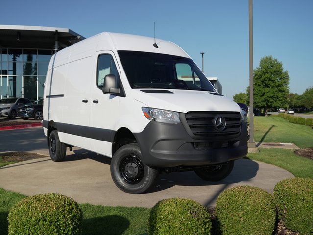 2025 Mercedes-Benz Sprinter Cargo Van 