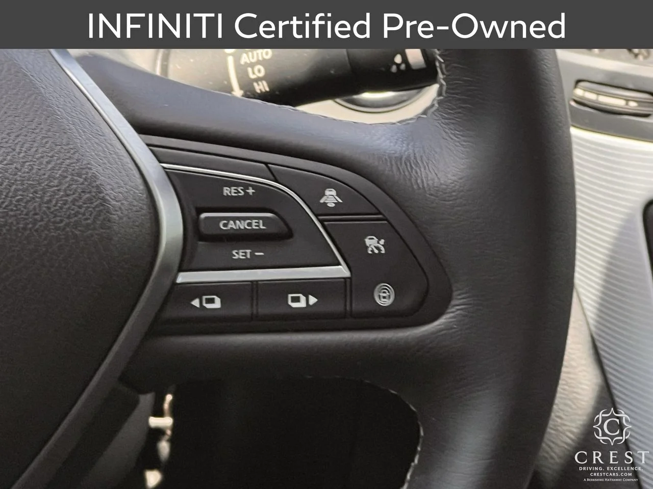 Certified Used 2023 Black Obsidian INFINITI LUXE image 15