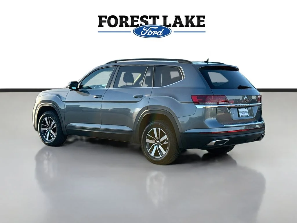 Used 2023 Platinum Gray Metallic Volkswagen 2.0T SE image 5