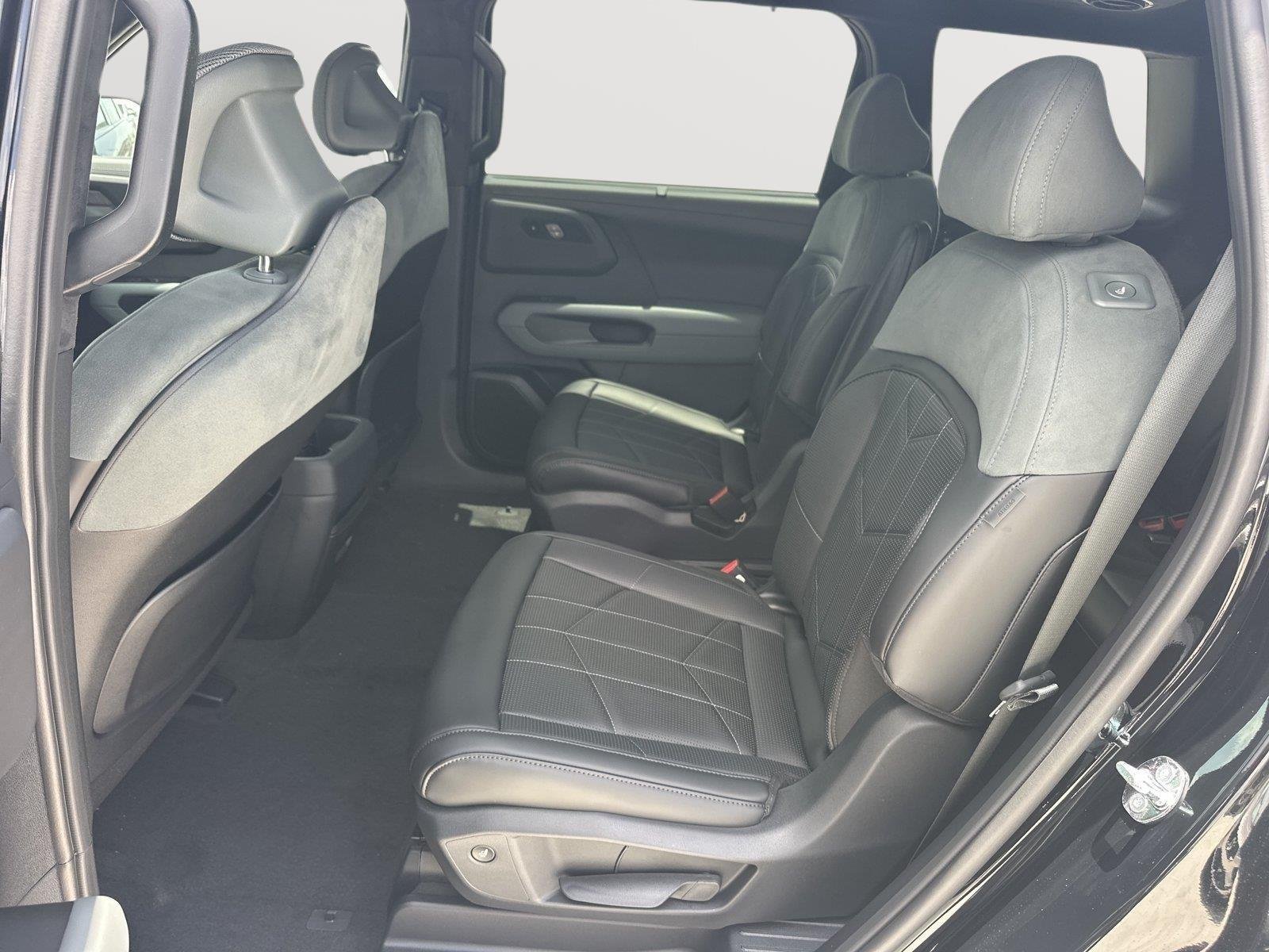 New 2027 Ebony Black Kia X-Line SX Prestige image 39