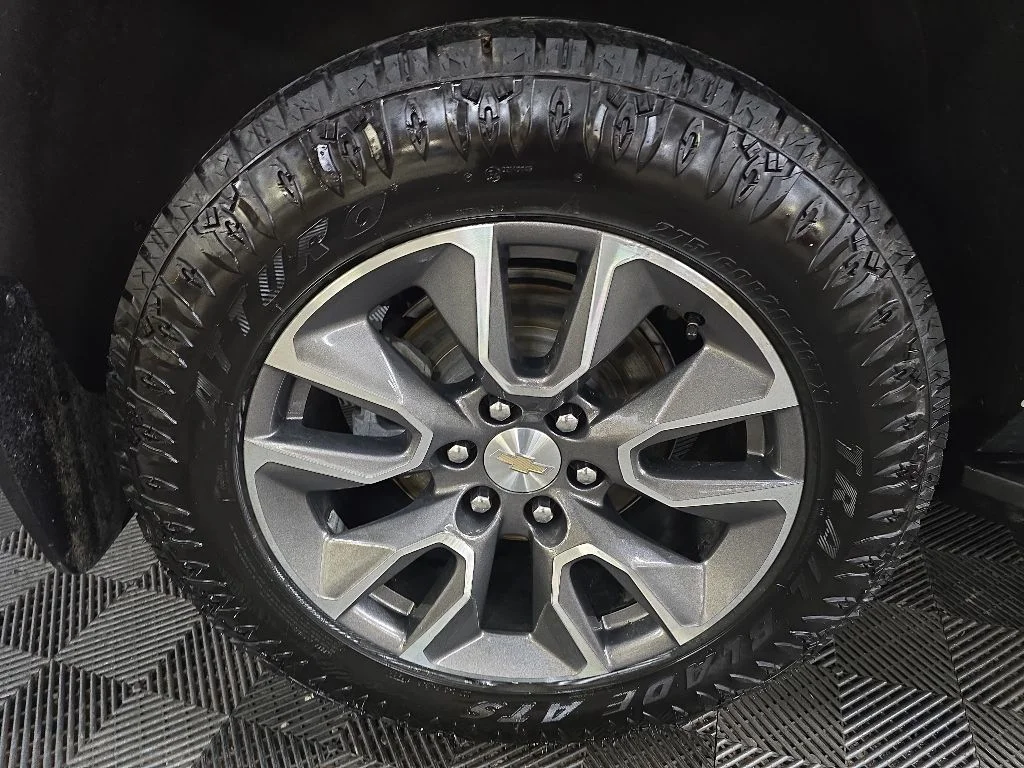 Used 2023 White Chevrolet LS image 13