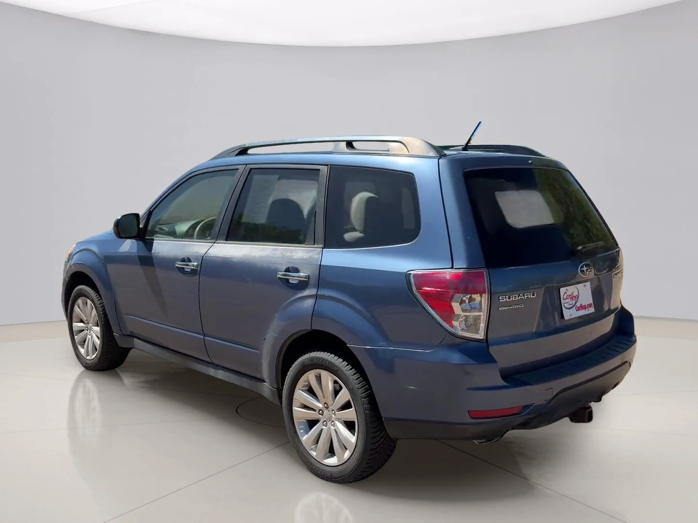 Used 2013 Blue Subaru 2.5X PREM image 7